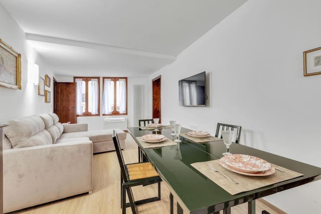 Piazza San Marco Cozy Apartment X4 البندقية المظهر الخارجي الصورة